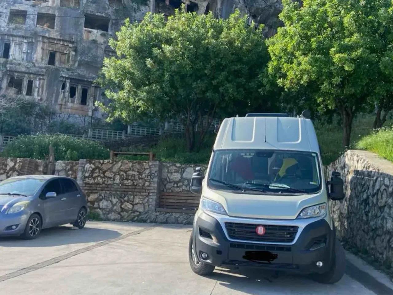 1 135. Sokak - 3