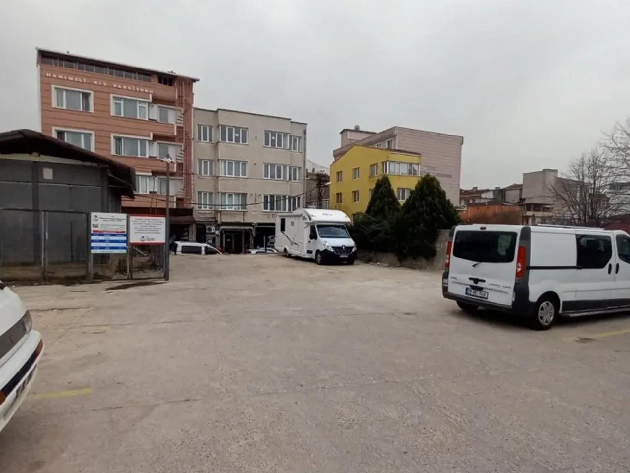 1 Mehmet Akif Caddesi - 2