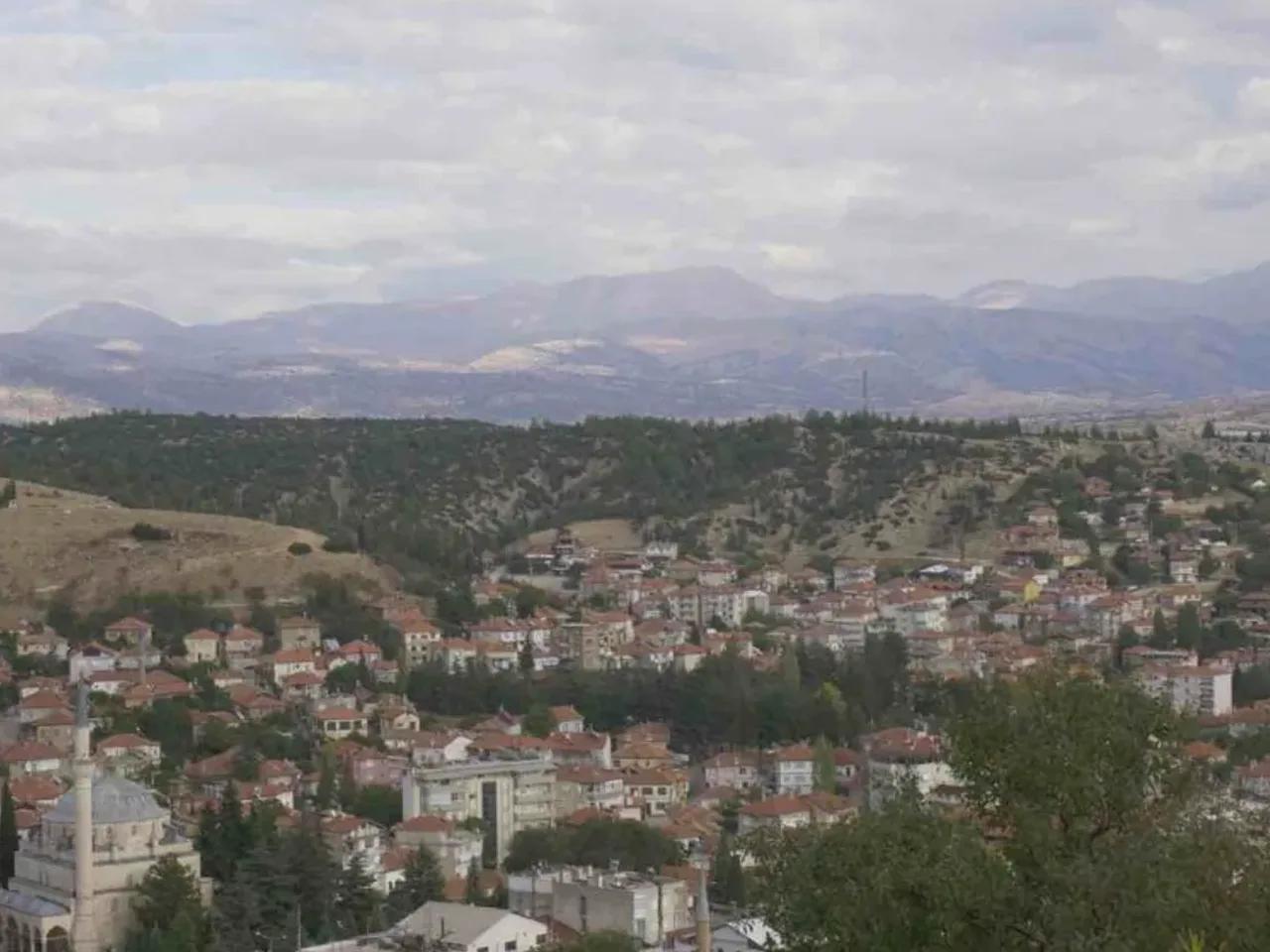 1 Şakir Akça Sokak - 1