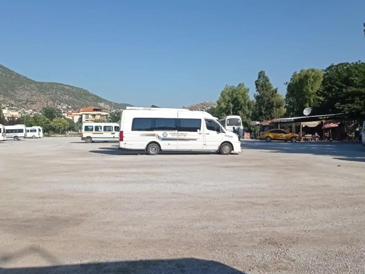 16 Dişbudak Sokak - 1