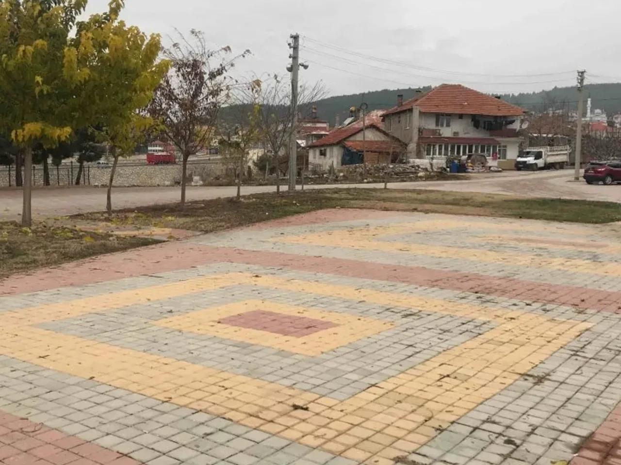 27 1242. Sokak - 3