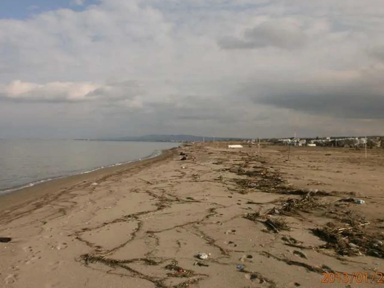 66 Evler Plajı