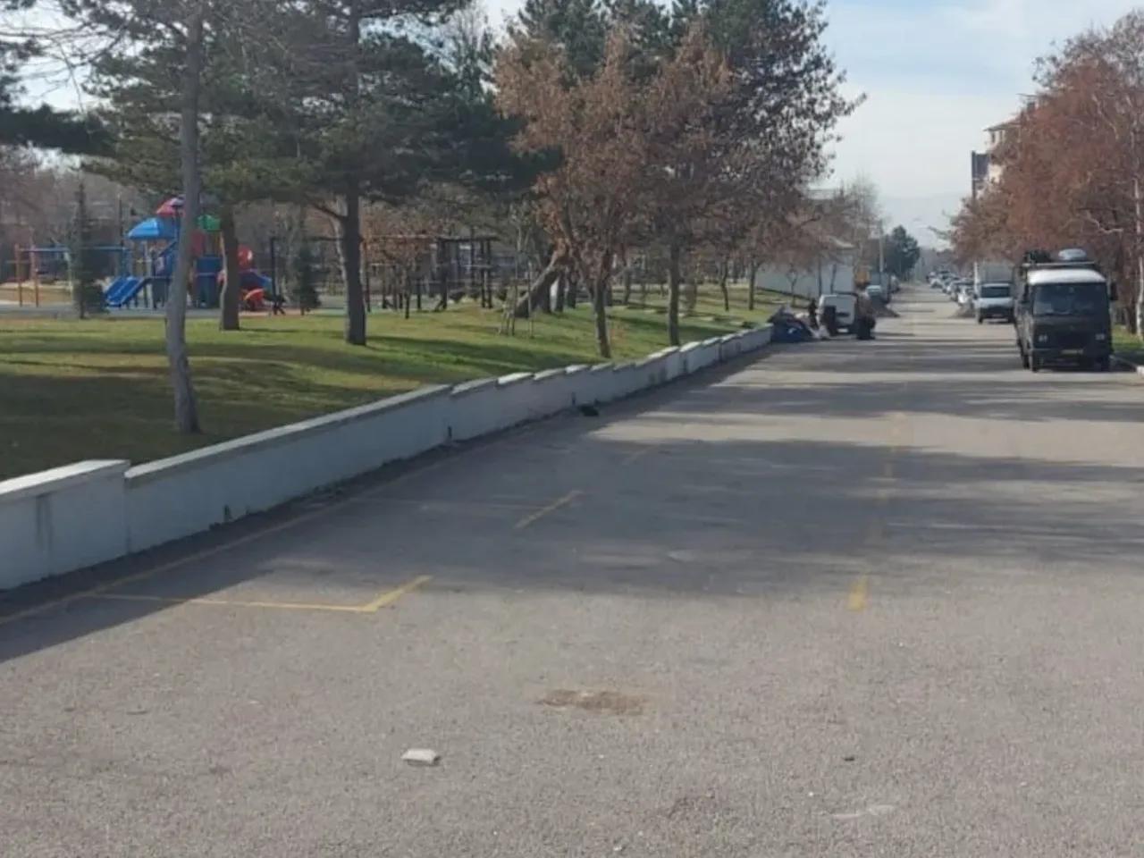 9 Orgeneral Selahattin Demircioğlu Caddesi - 1