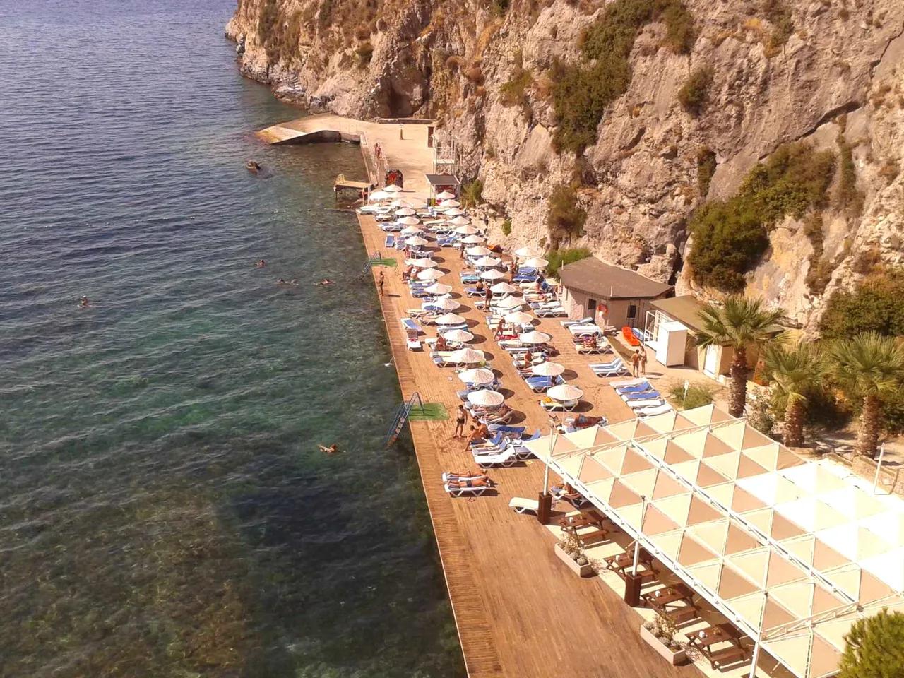 Adakule Otel Plajı