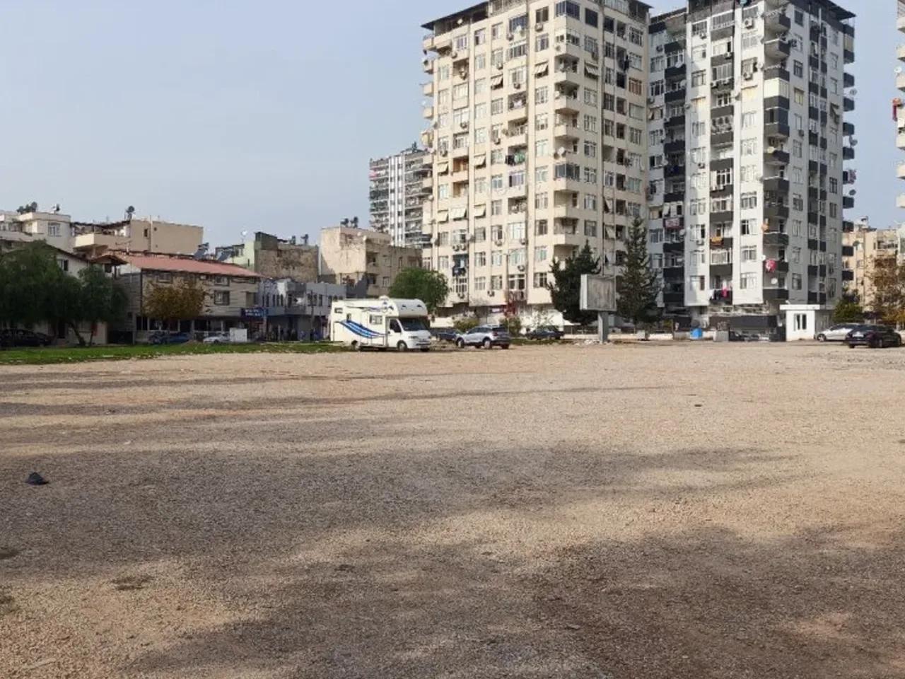 Adana,3 A 80063. Sokak - 1