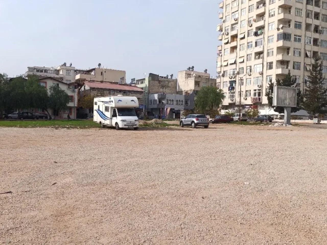 Adana,3 A 80063. Sokak - 3