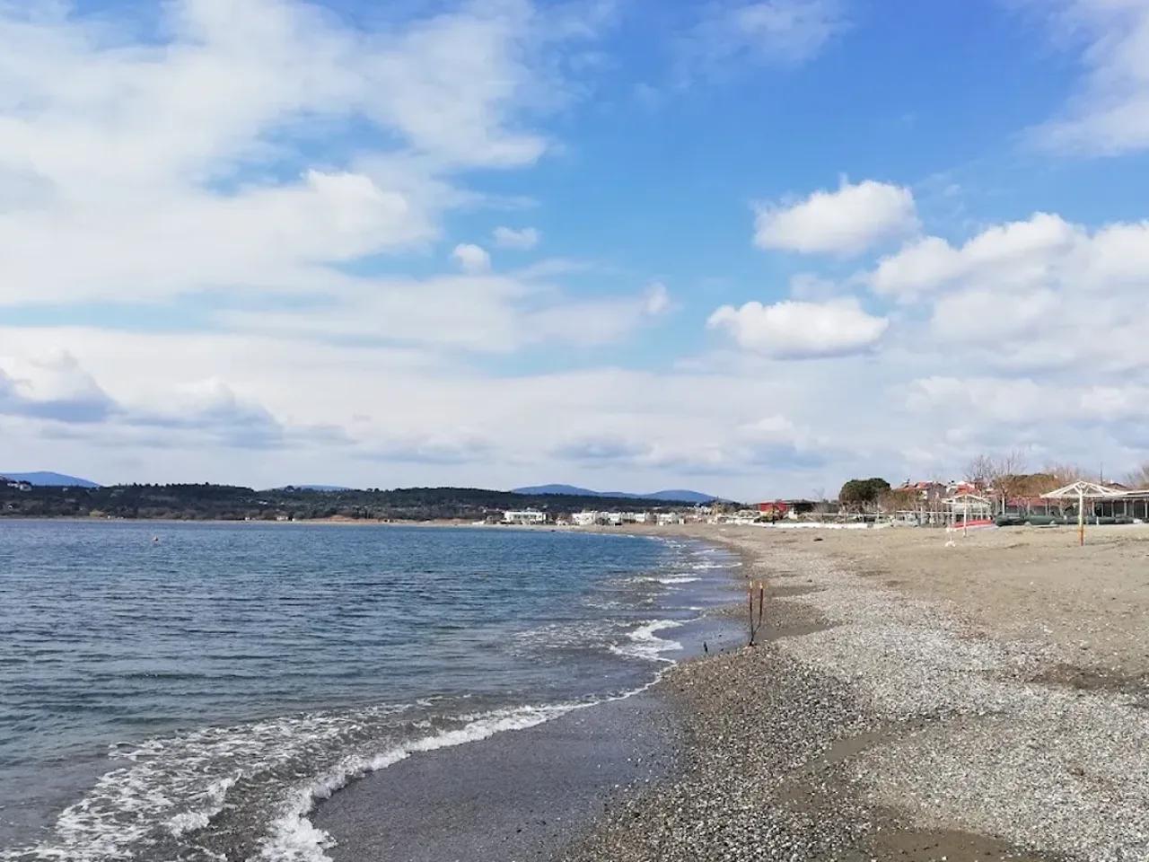 Akarca Halk Plajı