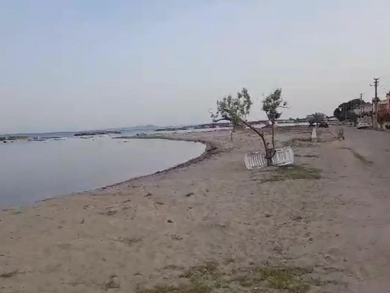 Altınova Öğretmenler Sitesi Önü - 4
