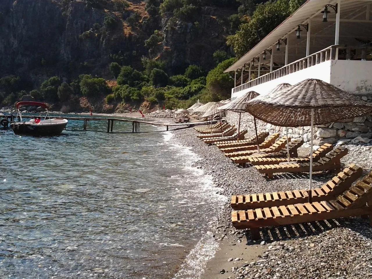 Amos Koyu Plajı - 1