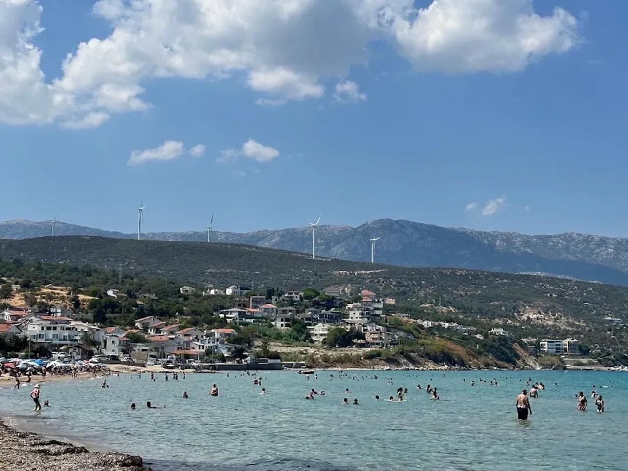 Ardıç Plajı