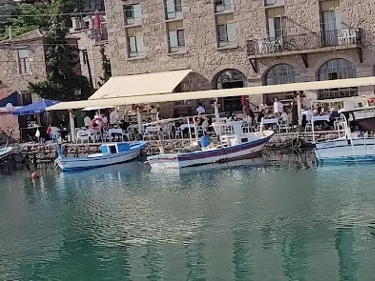Assos Nazlihan Hotel - 4