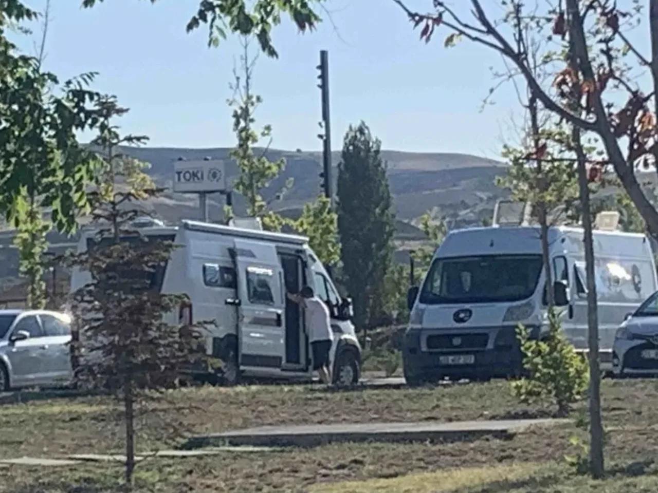 Bahşili,2 M. Dönmez Caddesi - 1