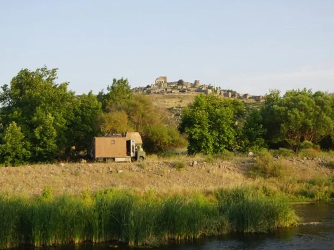 Behramkale, 131 15 Eylül Caddesi - 1