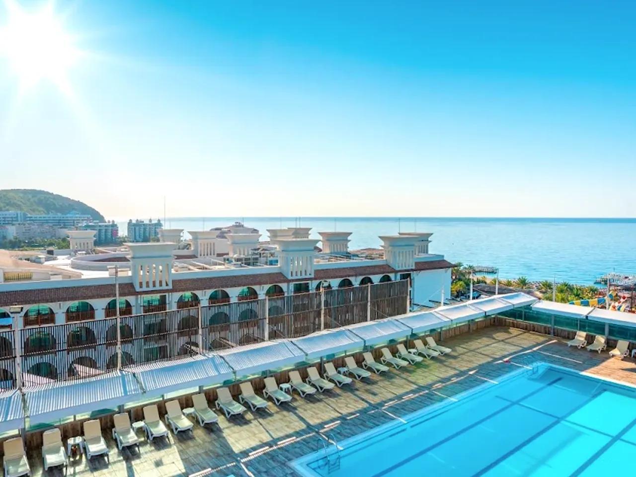 Bera Hotel - 3