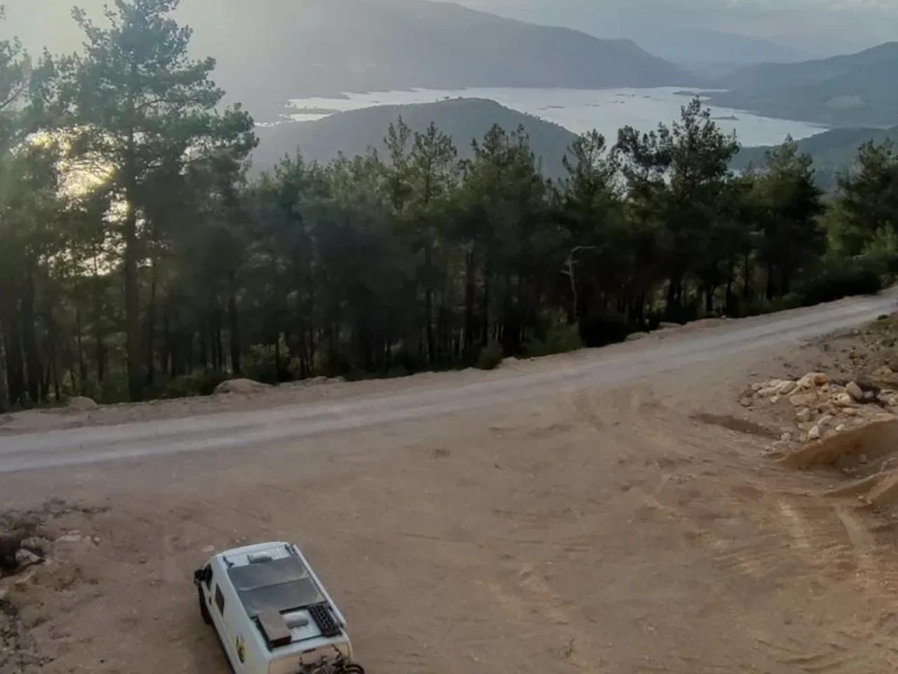 Beşparmak Dağı Kamp Alanı