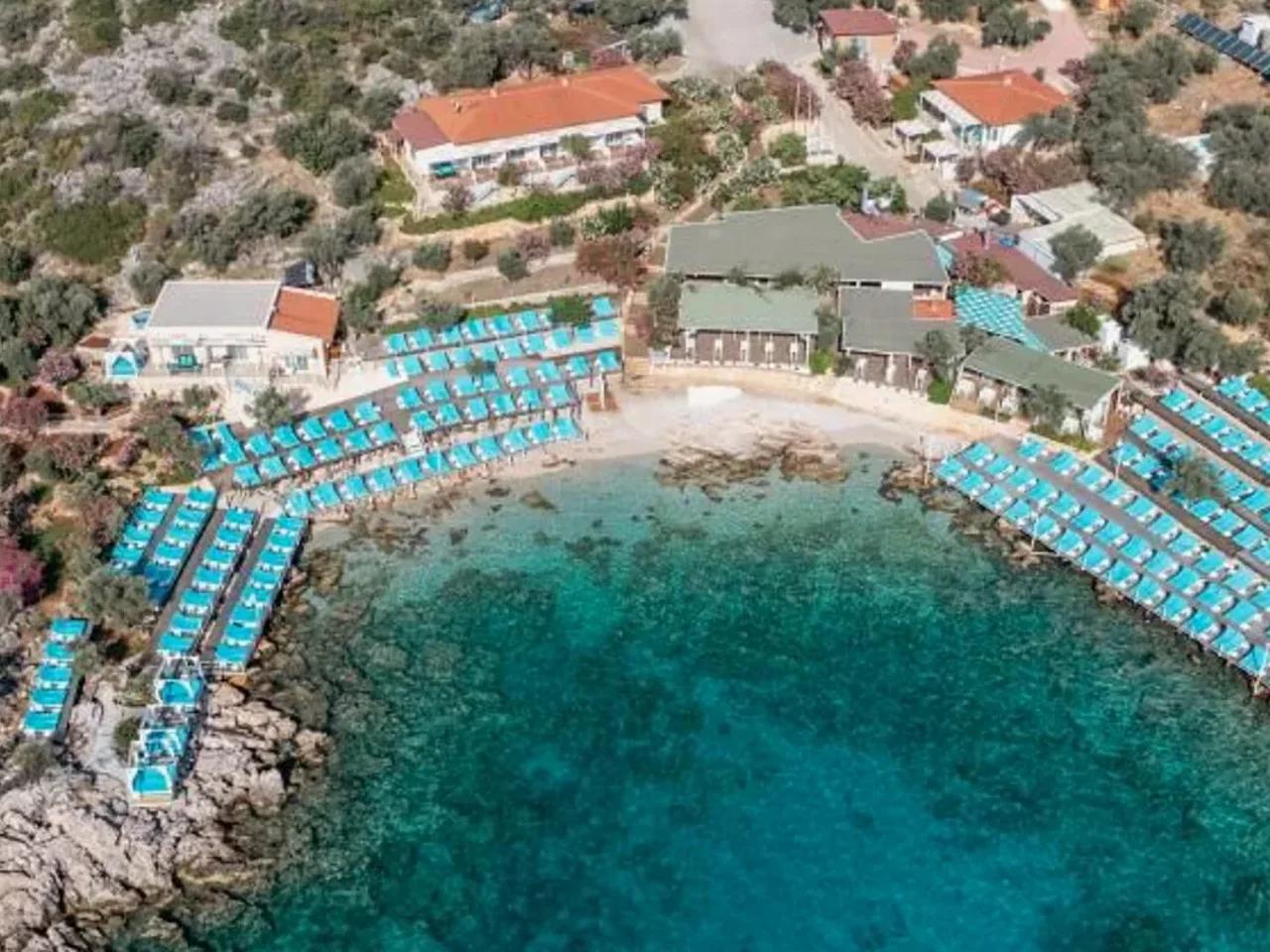 Blanca Beach