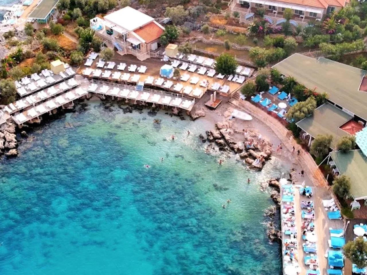 Blanca Beach - 3