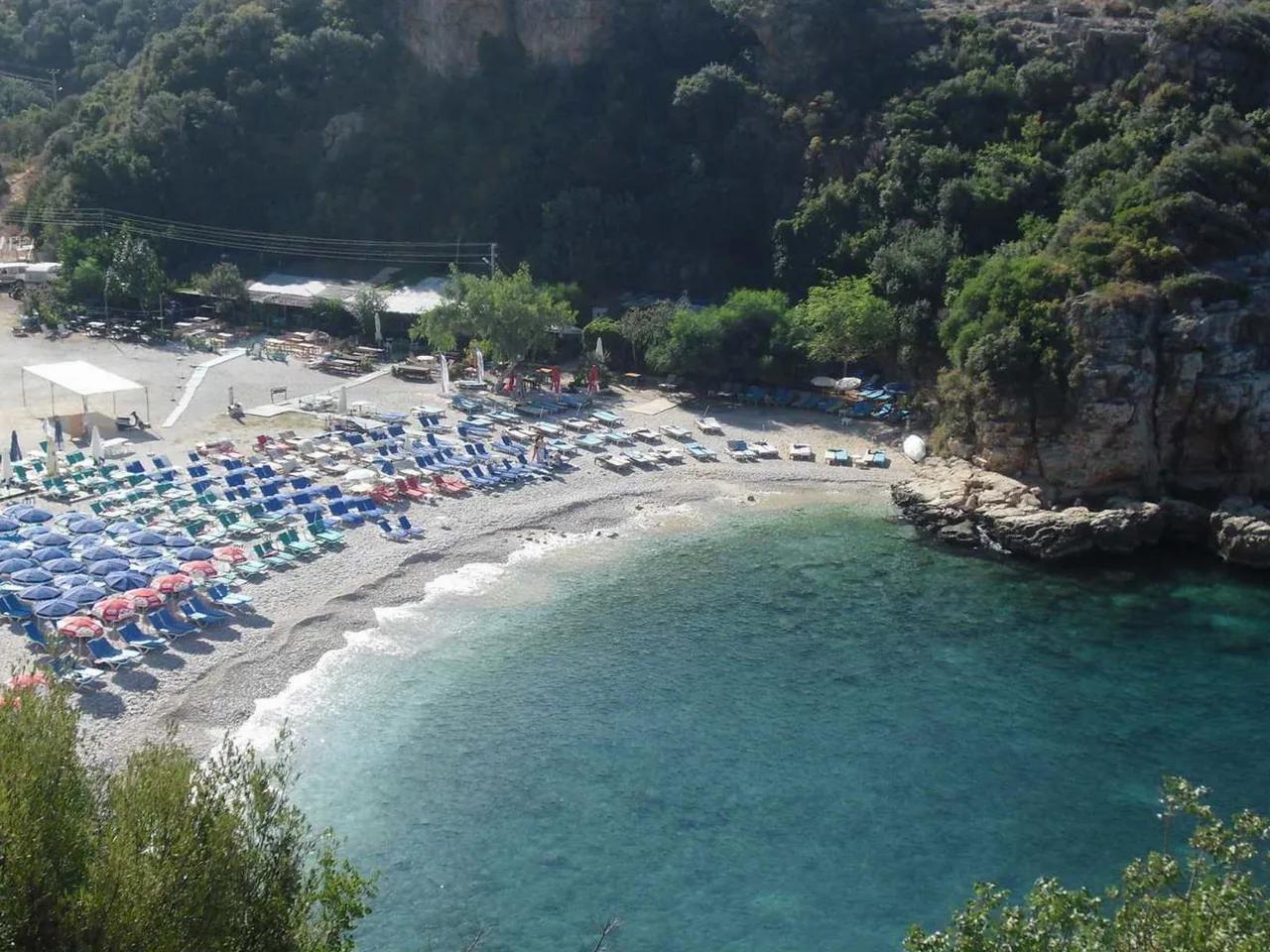 Büyük Çakıl Plajı