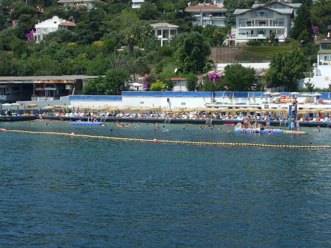 Büyükada Kayıkhane Blue Beach