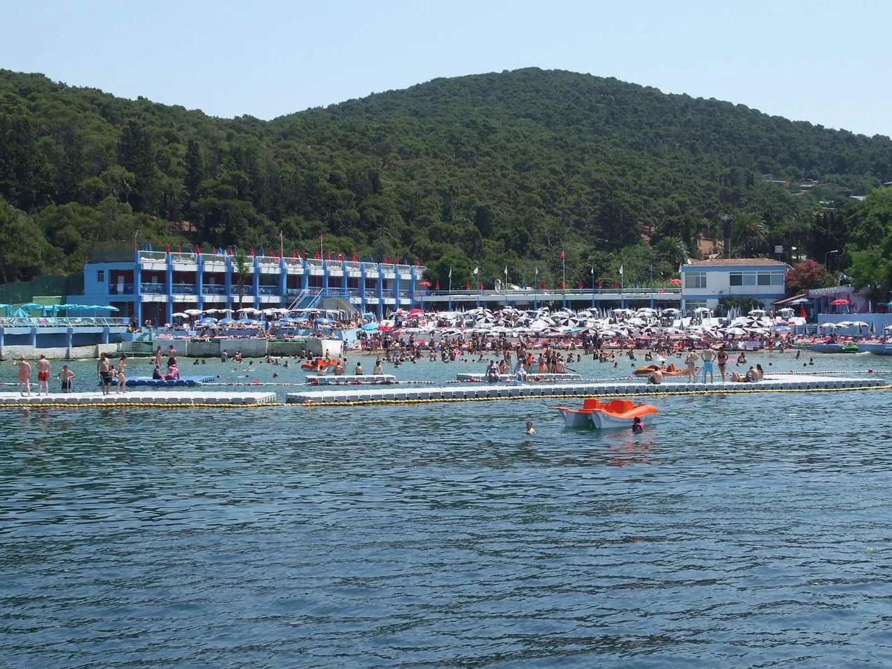 Büyükada Yörükali Plajı Önü - 2