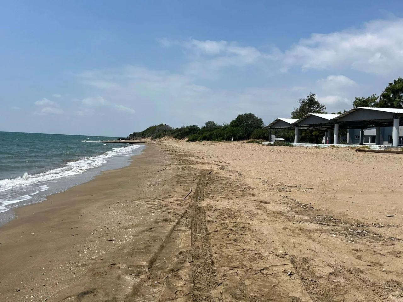 Ç.Ü. Kamp Yeri Plajı