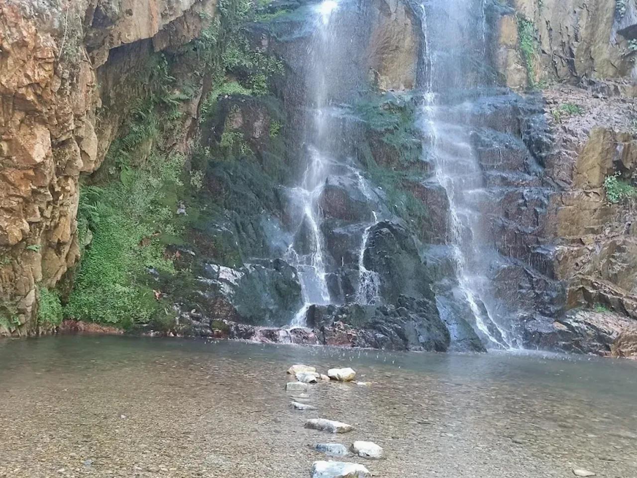 Çağlayandibi Şelalesi Tabiat Parkı