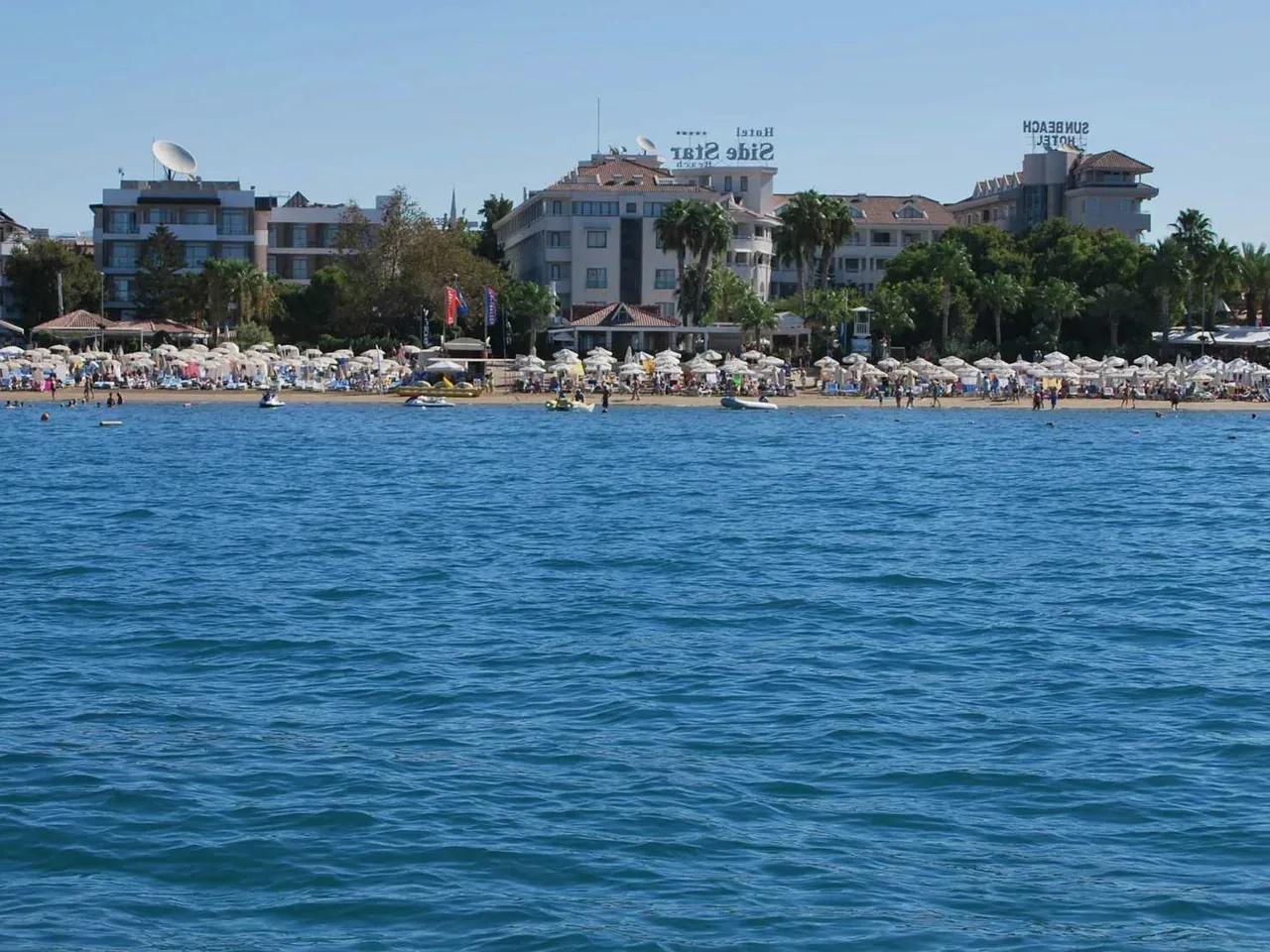 Can Garden Beach Önü