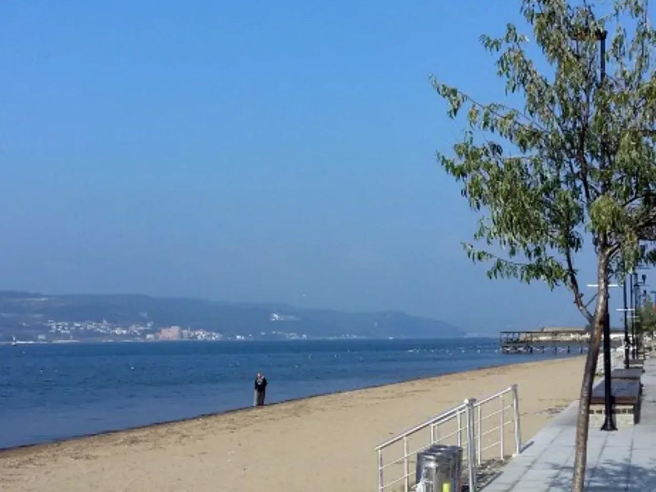 Çanakkale Baris Public Beach
