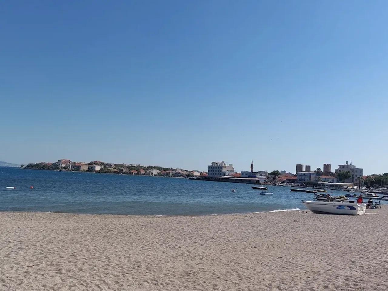 Candarli Dogu Public Beach - 3
