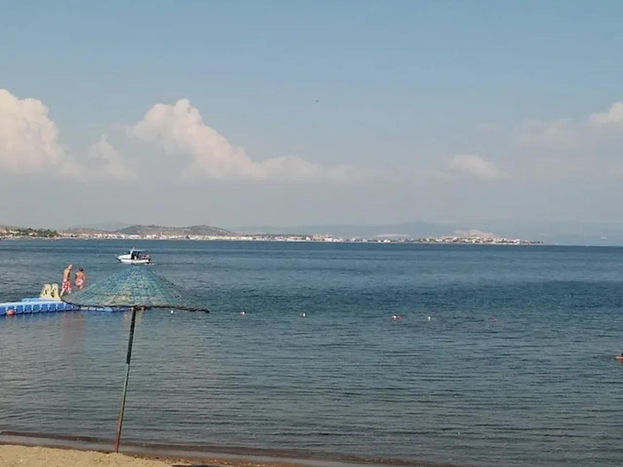 Candarli Dogu Public Beach - 4