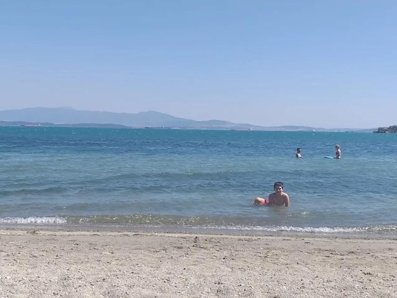 Candarli Dogu Public Beach - 5