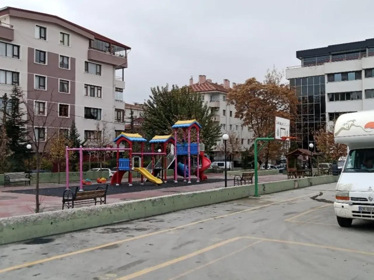 Çankaya,1 Geçim Sokak - 2
