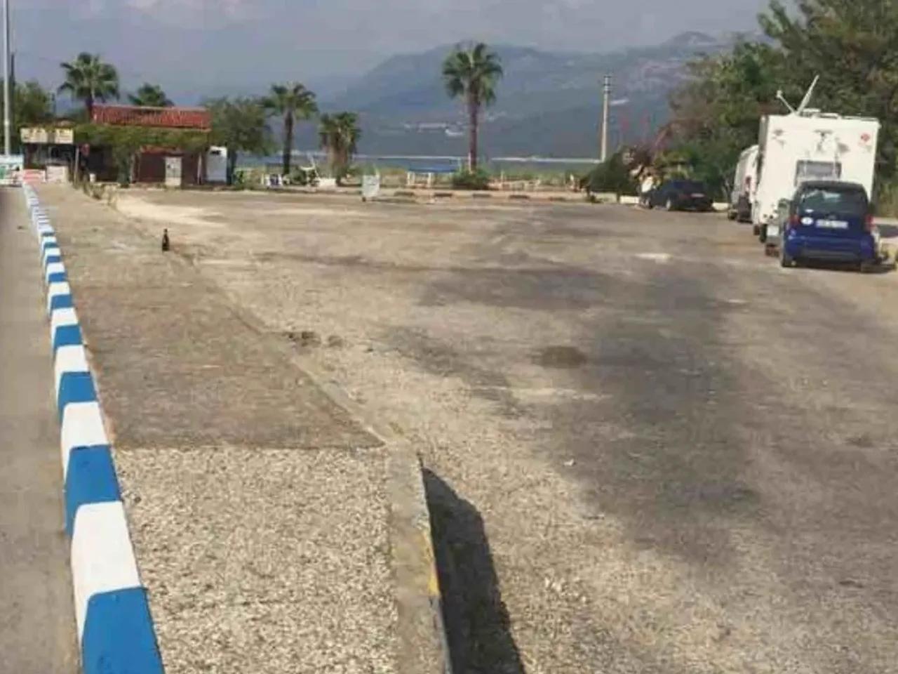 Çayağzı Yolu,25 Salih Kolcu Bulvarı - 1