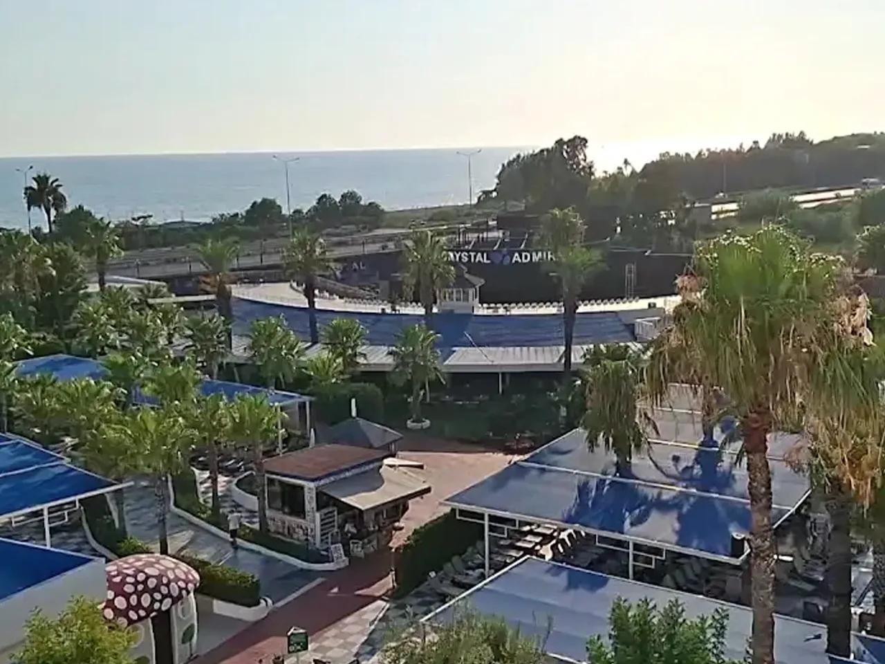 Crystal Admiral Otel - 4