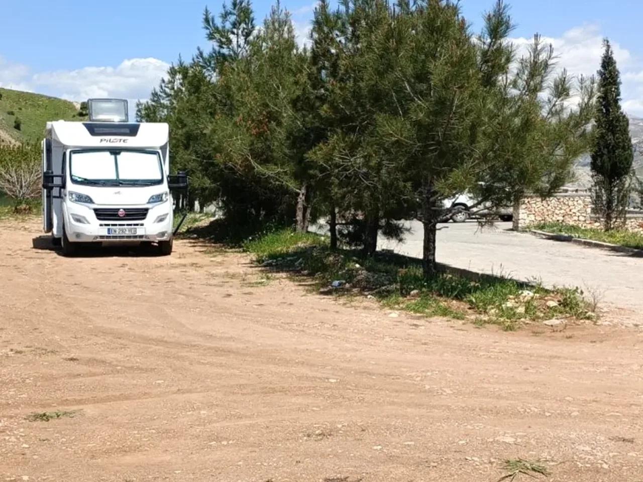 Çukurtaş , Kahta Sincik Yolu - 1