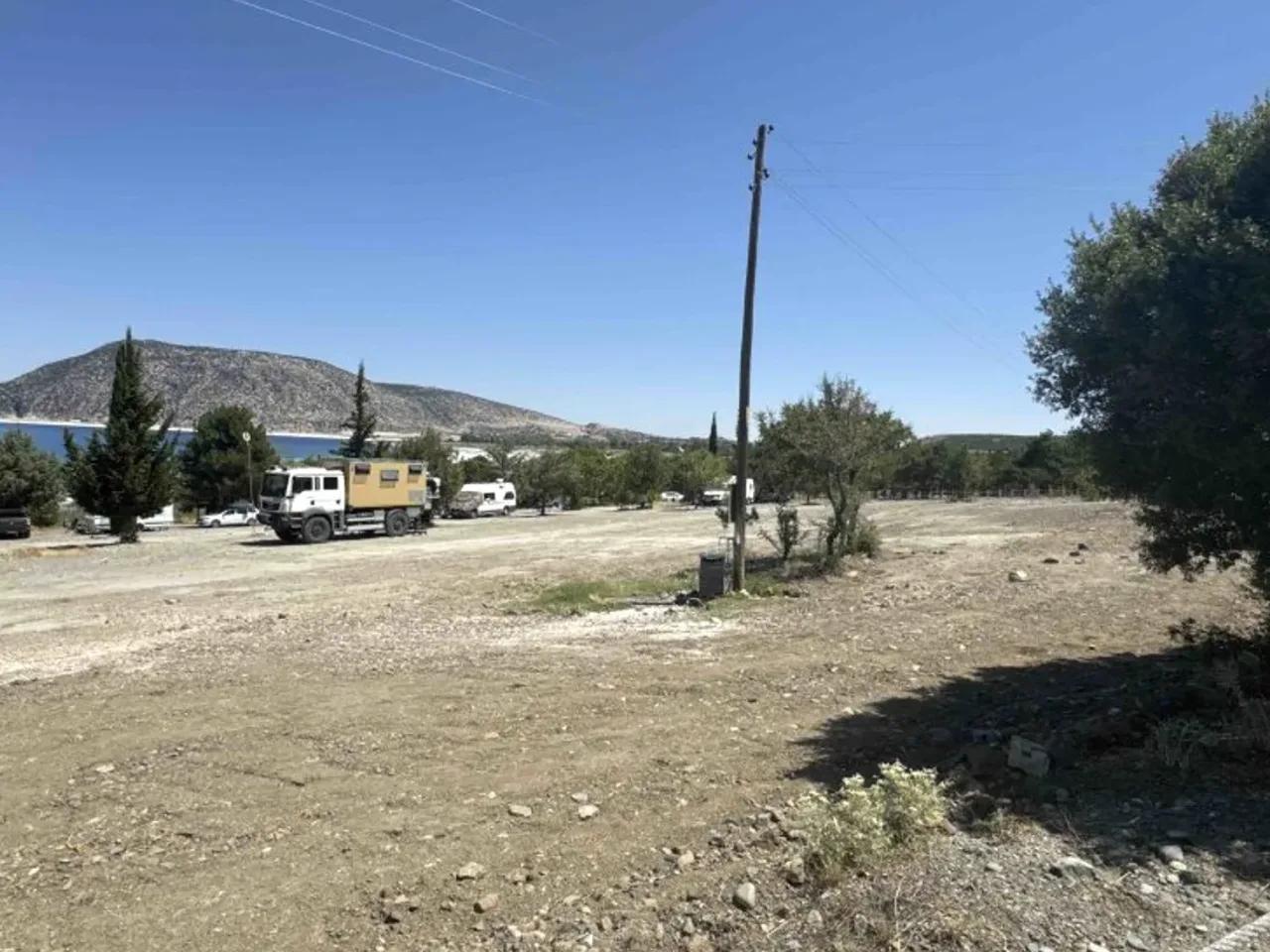 D330, Salda - 1