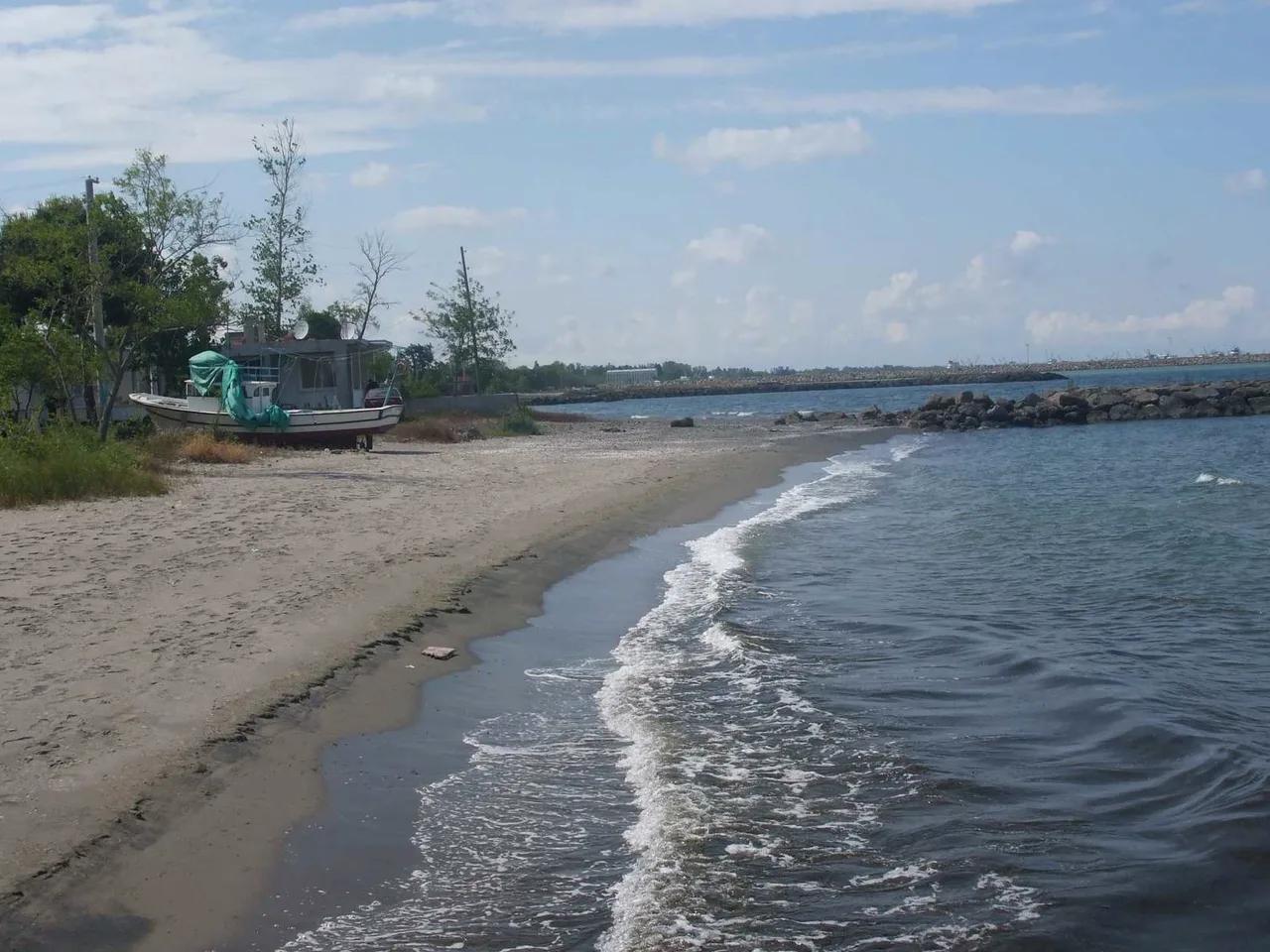 Dereköy Bahçelievler Plajı