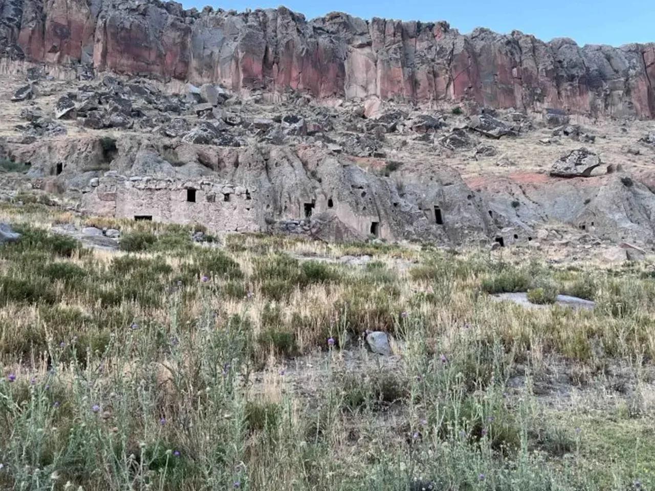 Doğantarla, - 2