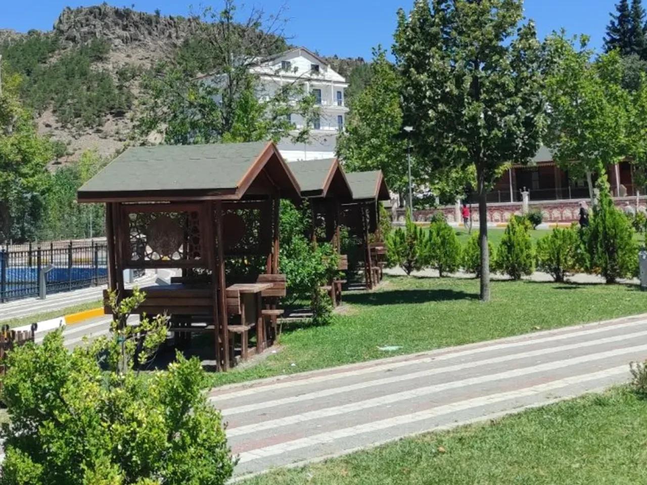 Dursunbey,28 Suçıktı Bulvarı - 2