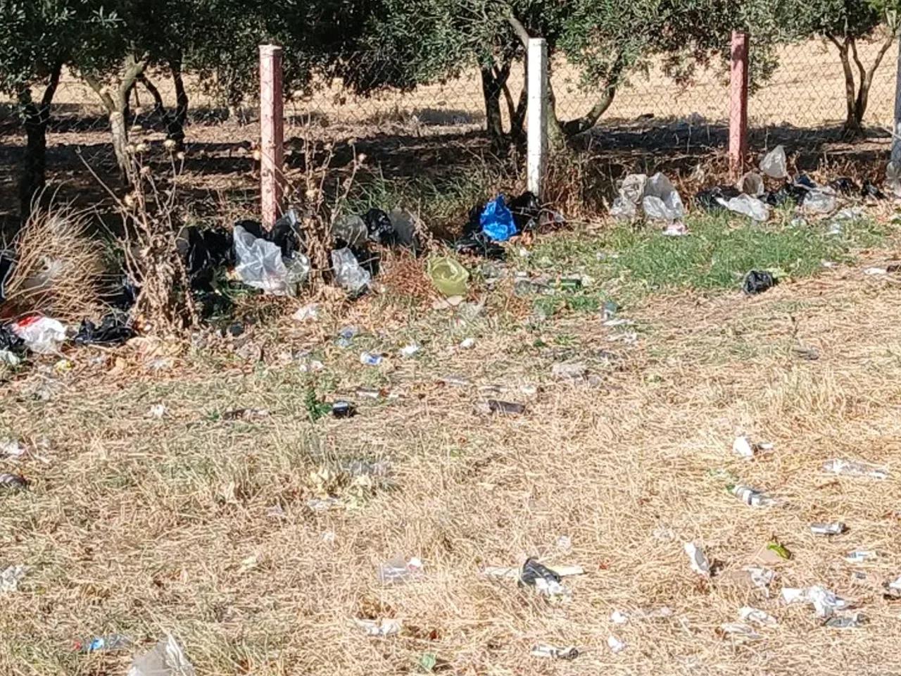 Efendi, - 2