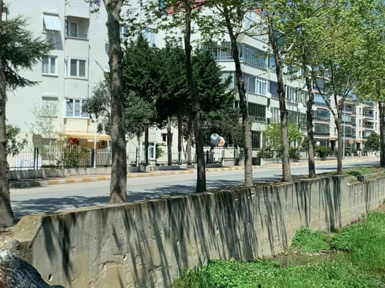 Erdek,No:10 Kemal Balıkesir Caddesi - 1