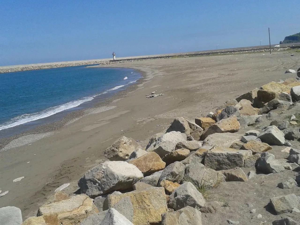 Filyos Barınak Yanı Plajı - 2