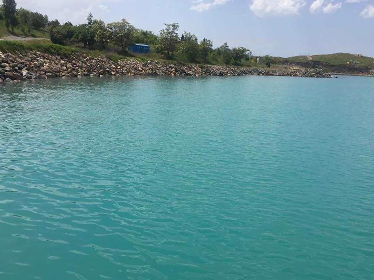 Gevaş DSİ ve Kızılay Kampı