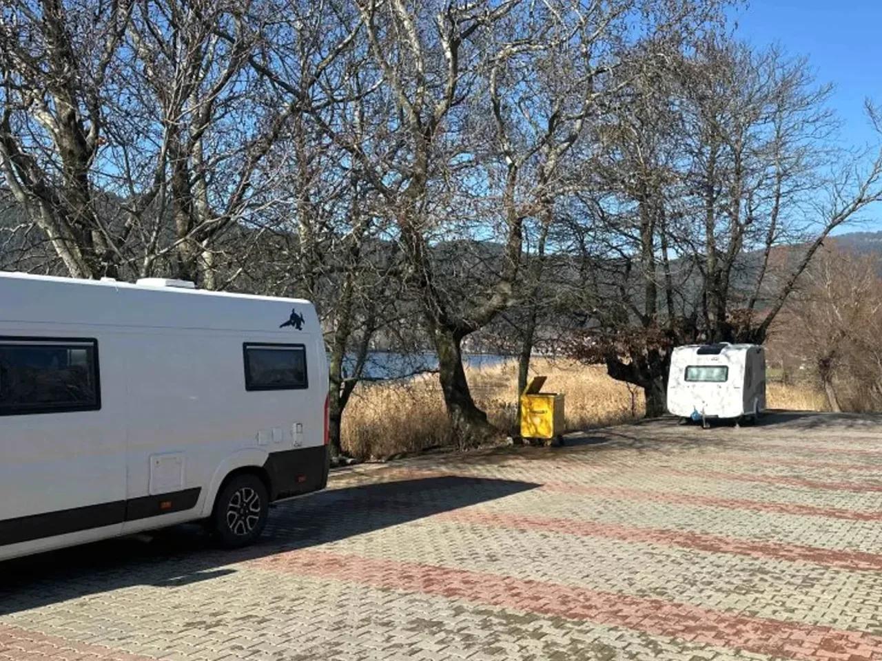 Gölcük ,35 Mavigöl Caddesi - 1