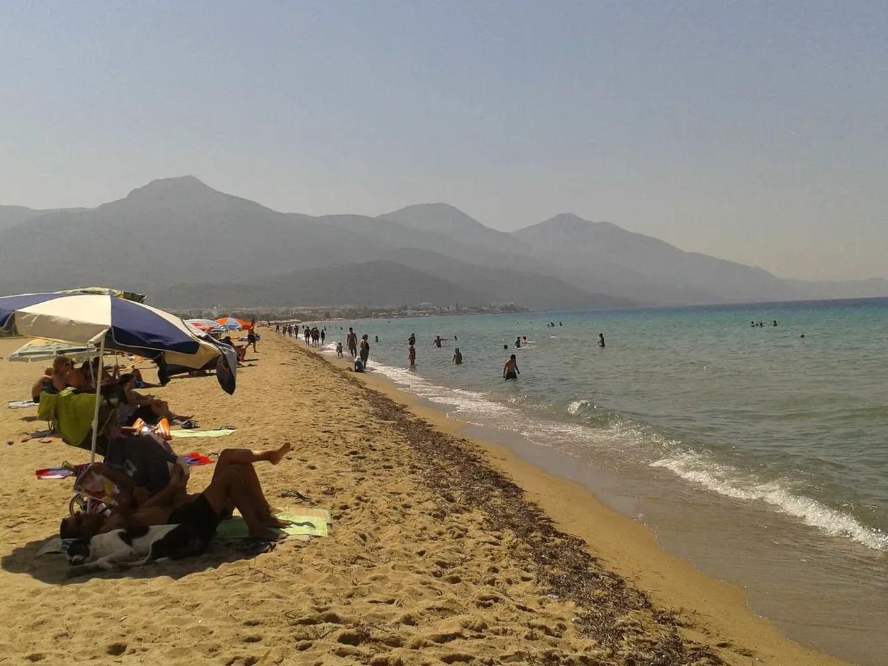 Gölkent Sitesi Plajı