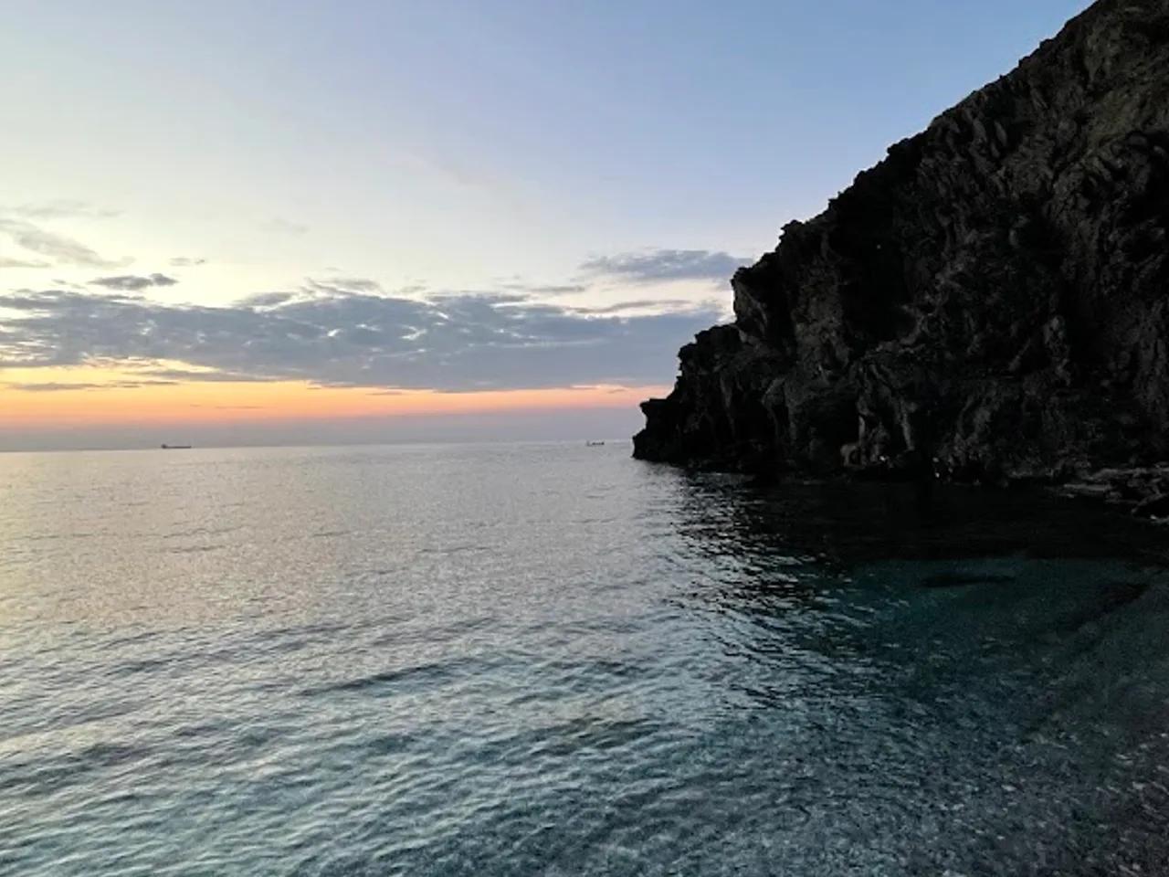 Gönsüz Koyu - 3