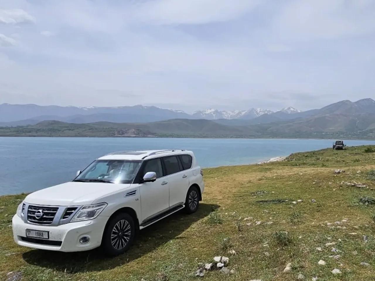 Göründü, - 2