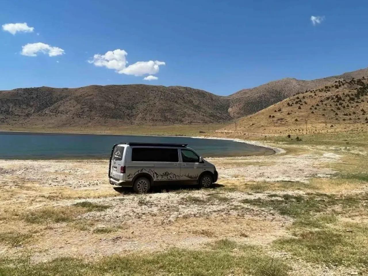 Göründü, - 1