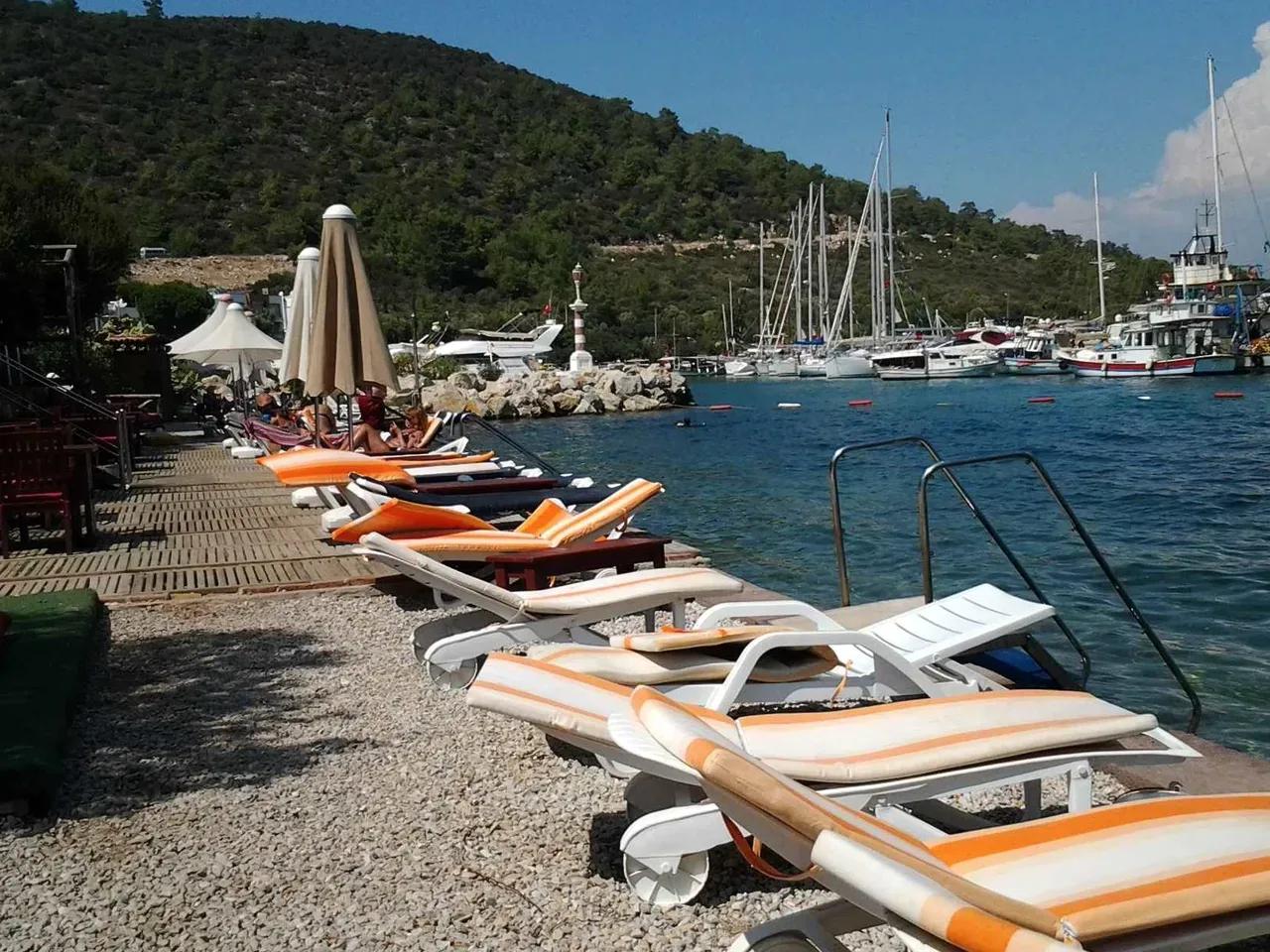 Grand Yazıcı Torba Plajı