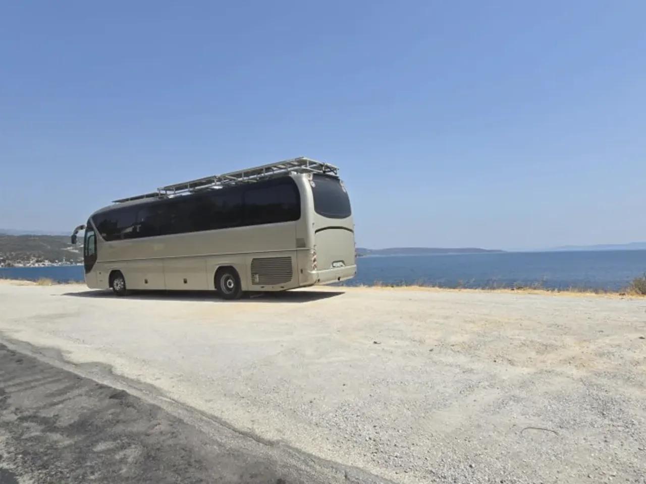 Gülbahçe Caddesi, Balıklıova Mahallesi - 1